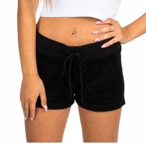 Hard Tail longer length solid terry short